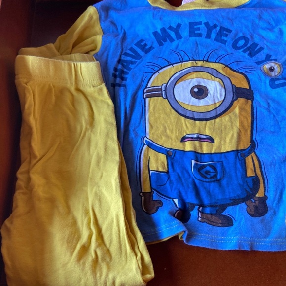 Pj Set - Picture 2 of 2